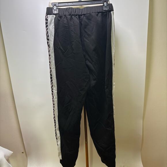 SHEIN Two Piece Sweatsuit Size L - Picture 4 of 7